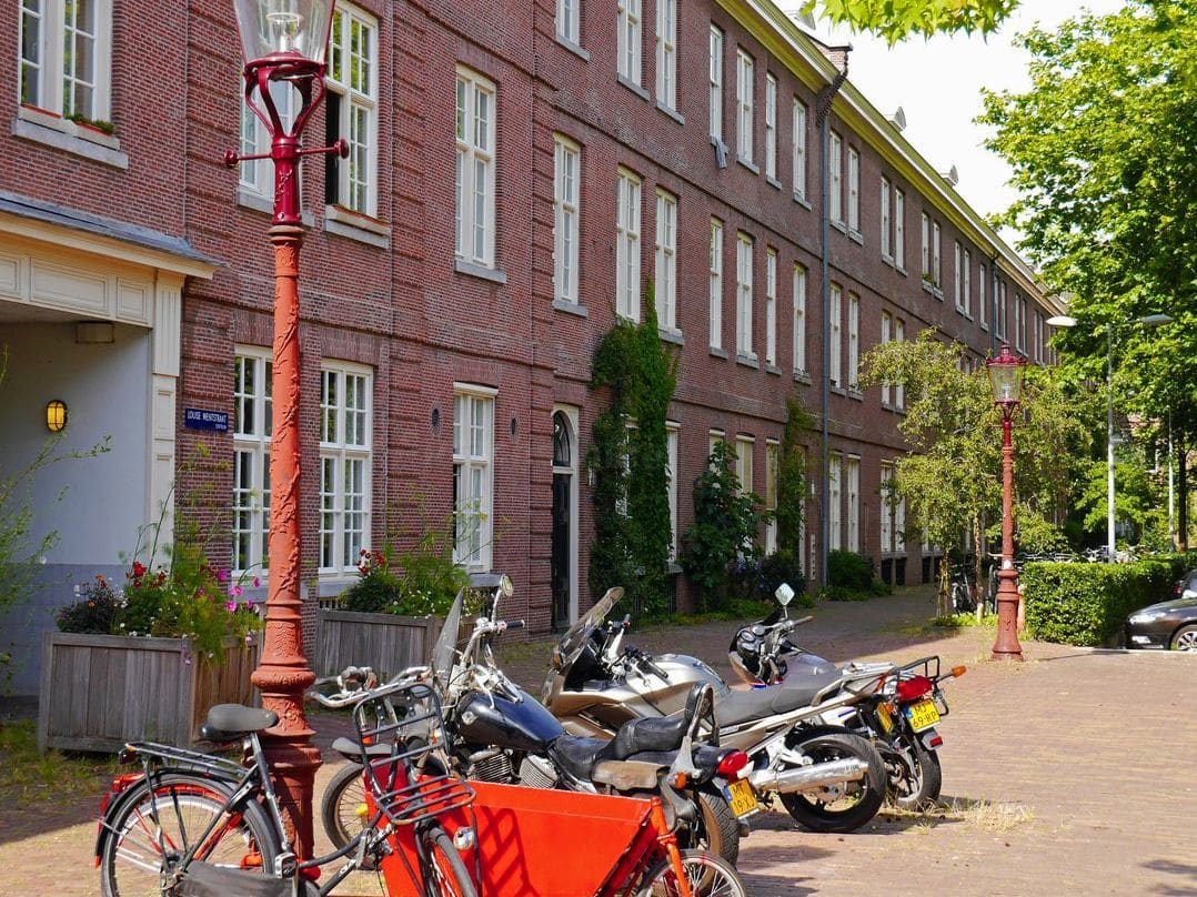 speakeasy Sprachschule 10